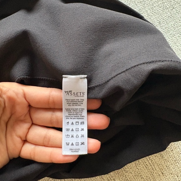 Spanx Love Your Assets High Waist Leggings - Picture 7 of 8